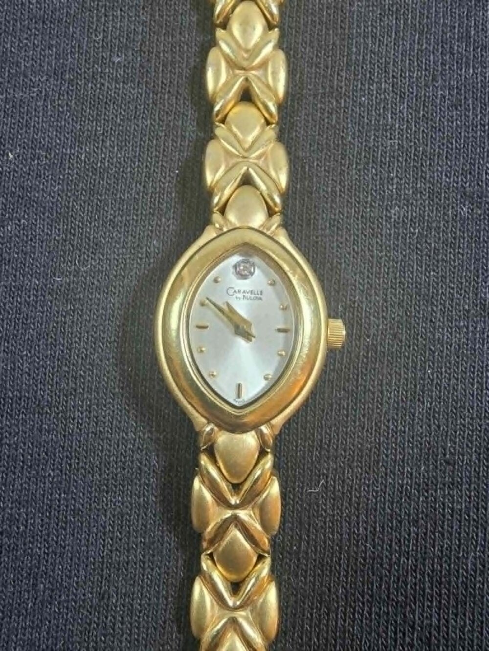 BULOVA CARAVELLE WOMENS WATCH GOLD TONE GEM STONE QUARTZ WORKS GREAT
